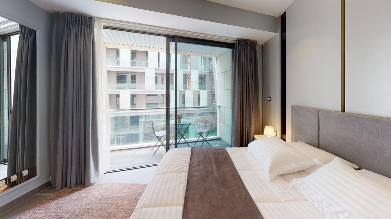 Al Fares Luxury Furnished Apartment-Damac Tower Luaran gambar