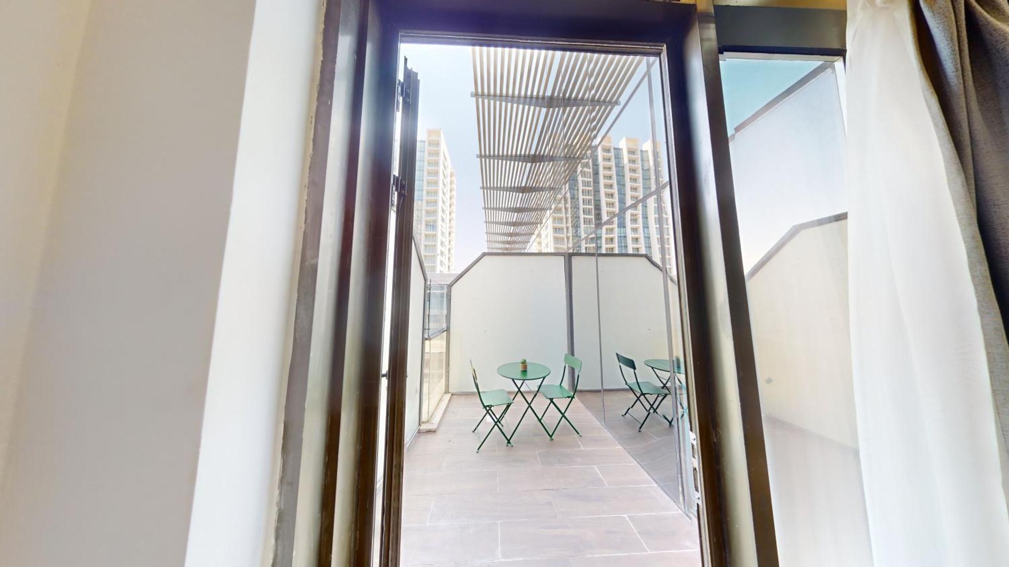 Al Fares Luxury Furnished Apartment-Damac Tower Luaran gambar
