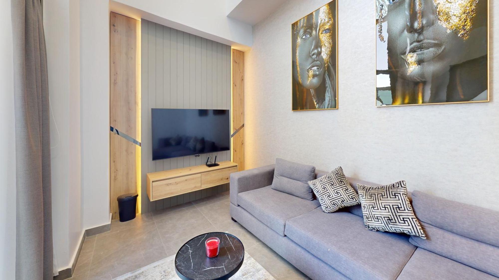 Al Fares Luxury Furnished Apartment-Damac Tower Luaran gambar