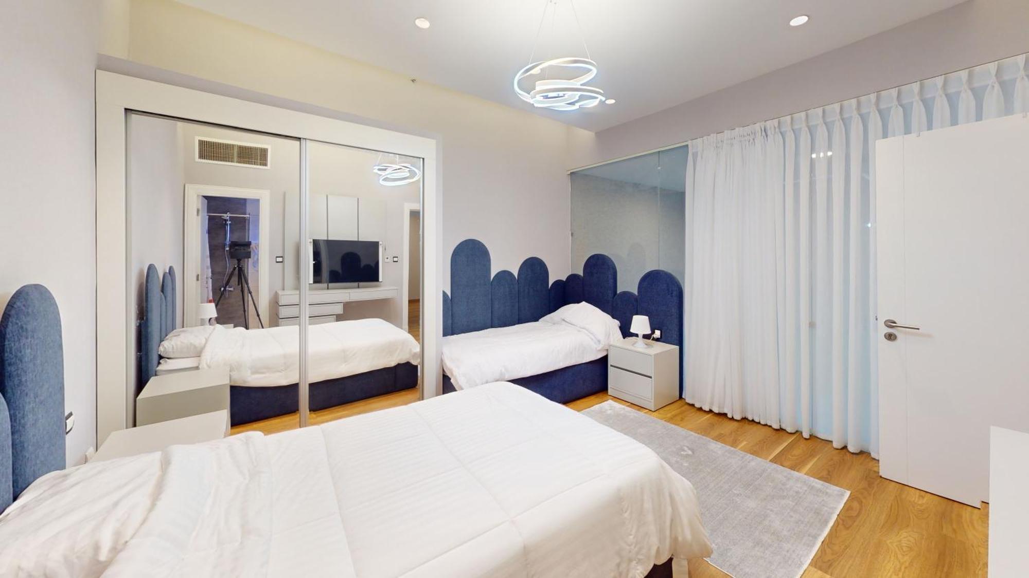 Al Fares Luxury Furnished Apartment-Damac Tower Luaran gambar